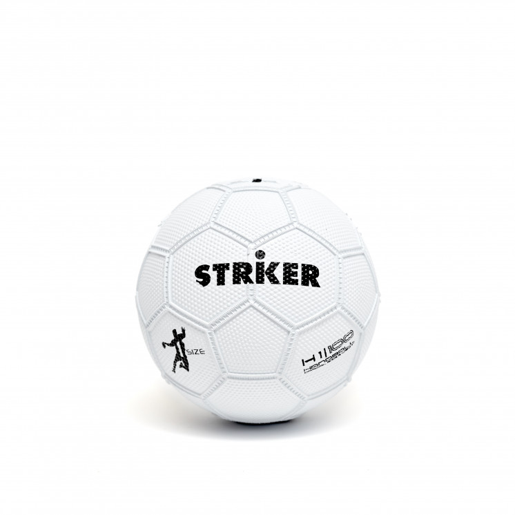 Striker Handball