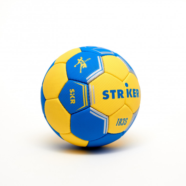 Art 4130 - Handball Pro STRIKER Nº3 Cosid